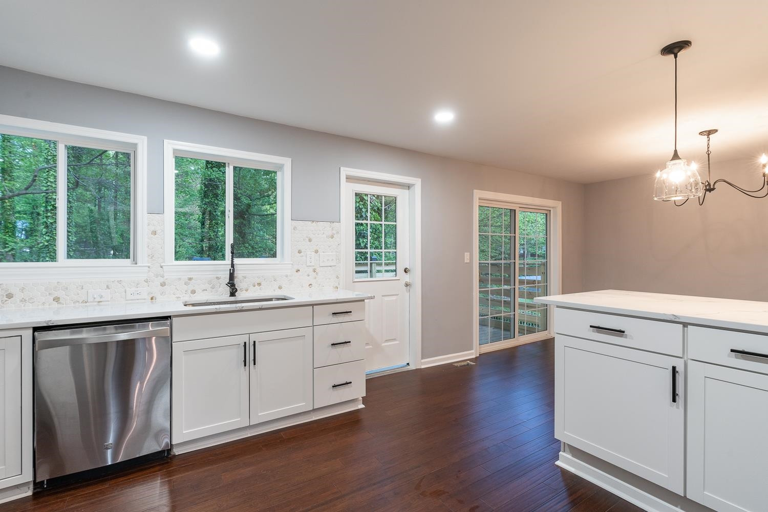 6538 Glendower Road Raleigh, NC 27613 - Photo 16 of 37 Photo 16