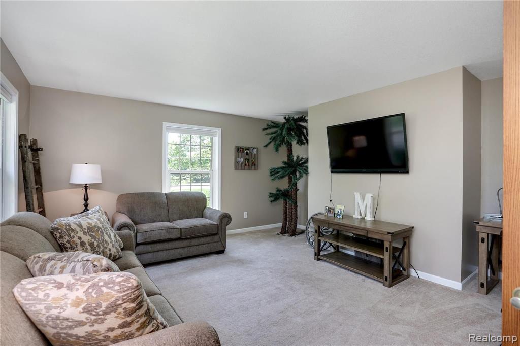 5134 East Dunbar Road Monroe, MI 48161 - Photo 10 of 36