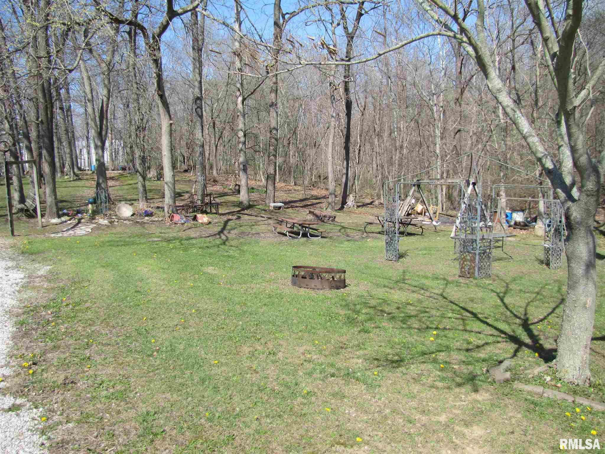 4424 Keller Road Iuka, IL 62849 - Photo 45 of 50
