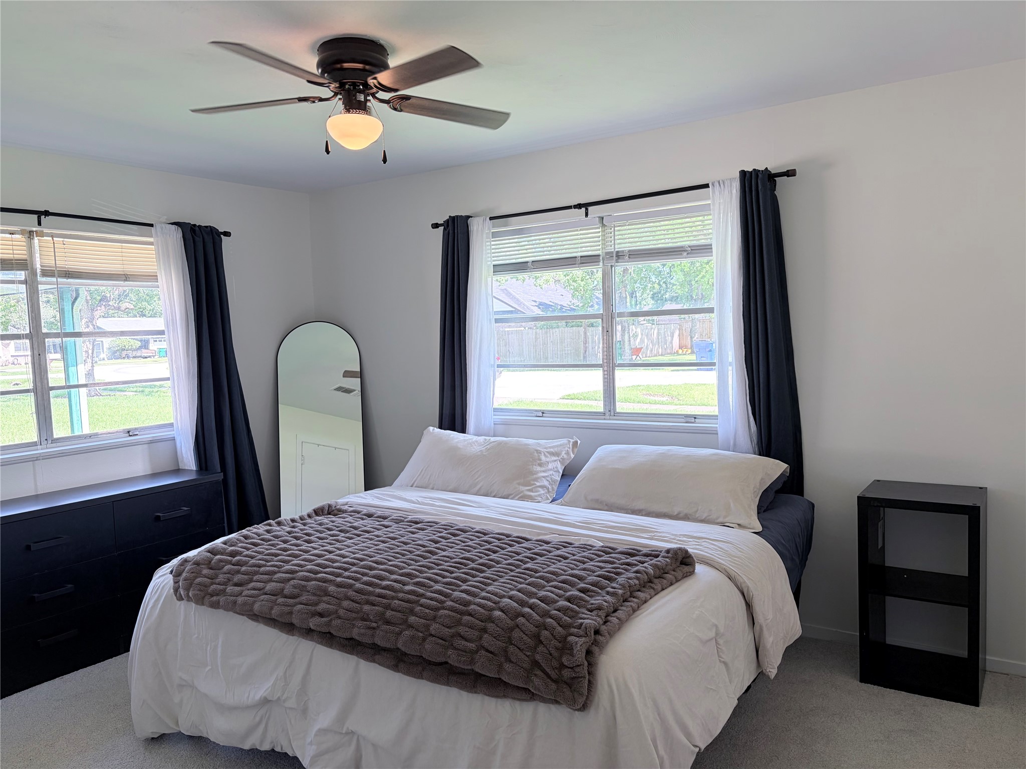 621 Southside Drive Angleton, TX 77515 - Photo 16 of 25