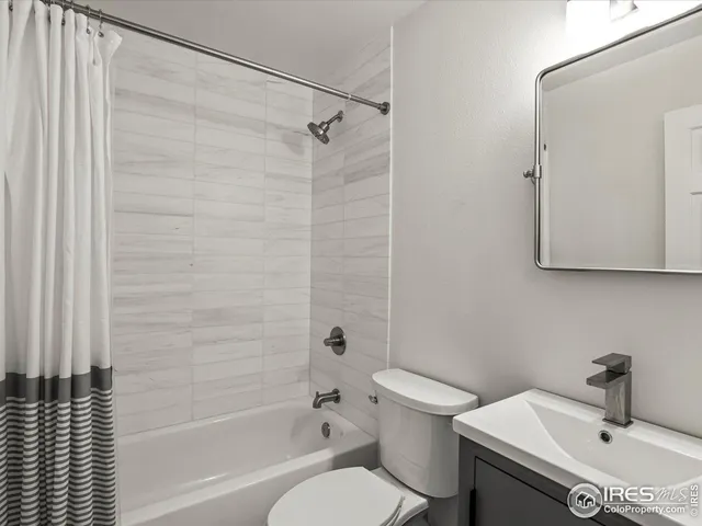 $289,200 | 3120 Corona Trail, Unit 301, Boulder, CO 80301