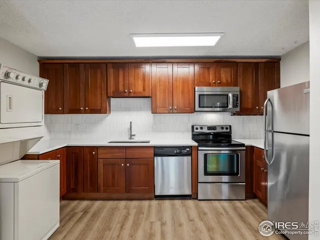 $289,200 | 3120 Corona Trail, Unit 301, Boulder, CO 80301