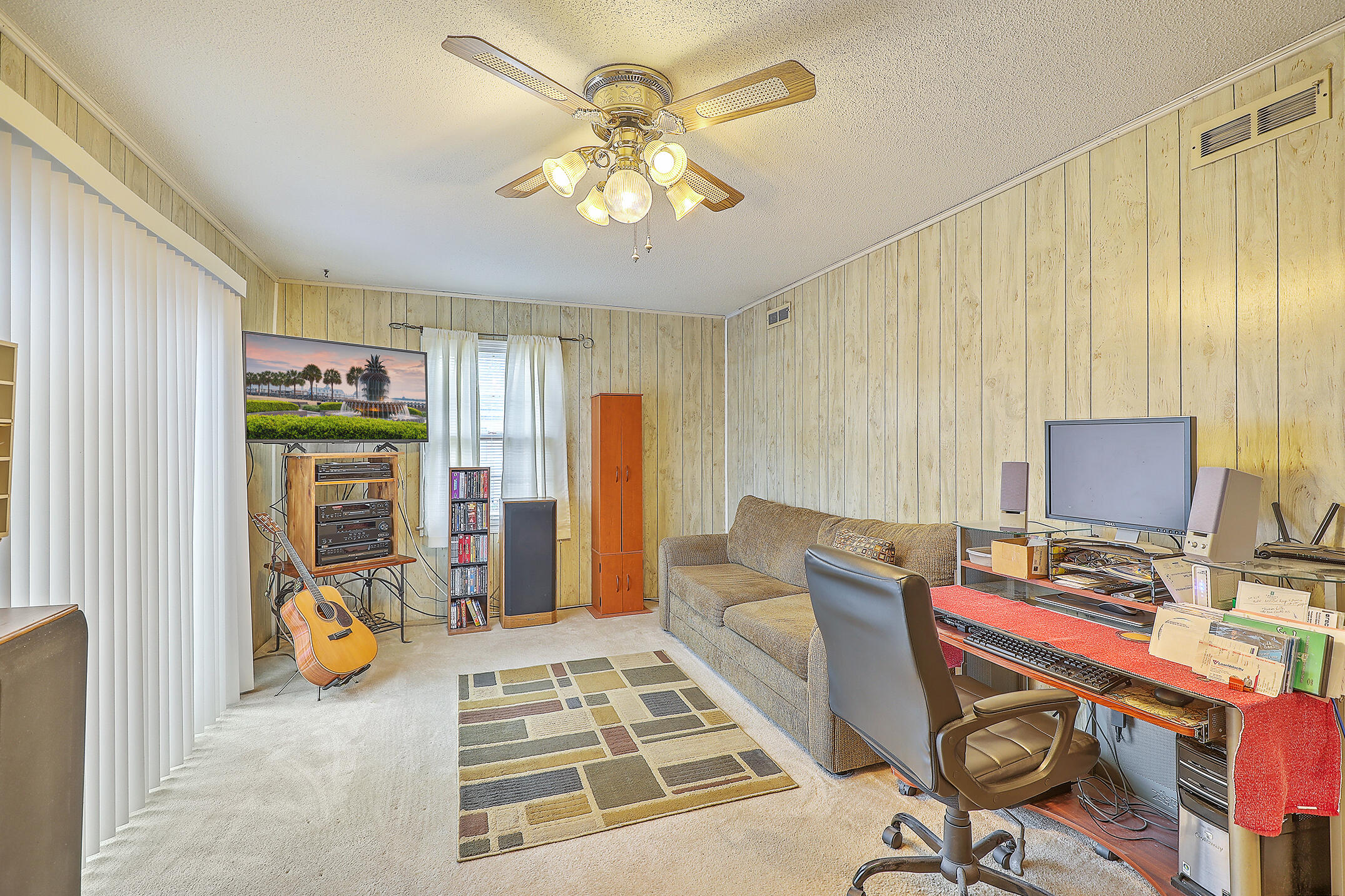 8252 Delhi Road North Charleston, SC 29406 - Photo 15 of 30 0W7A5812_3_4_5_6_7_8