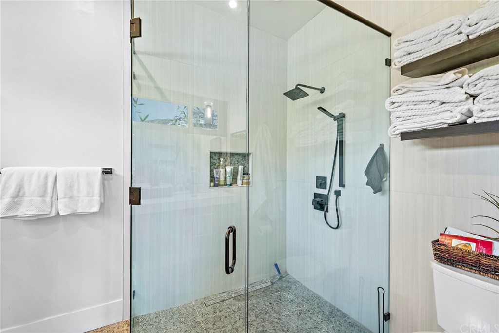 247 Emerald Bay Laguna Beach, CA 92651 - Photo 26 of 49