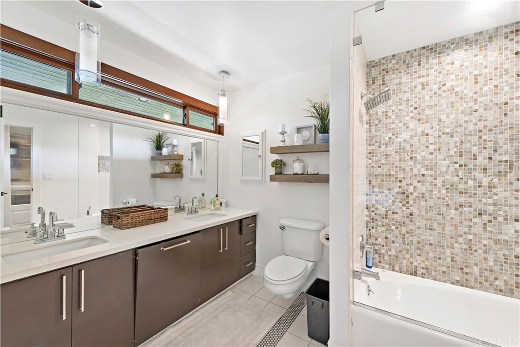 247 Emerald Bay Laguna Beach, CA 92651 - Photo 31 of 49