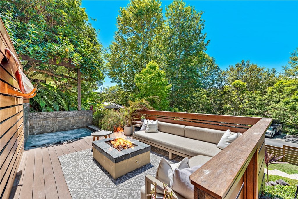 247 Emerald Bay Laguna Beach, CA 92651 - Photo 38 of 49