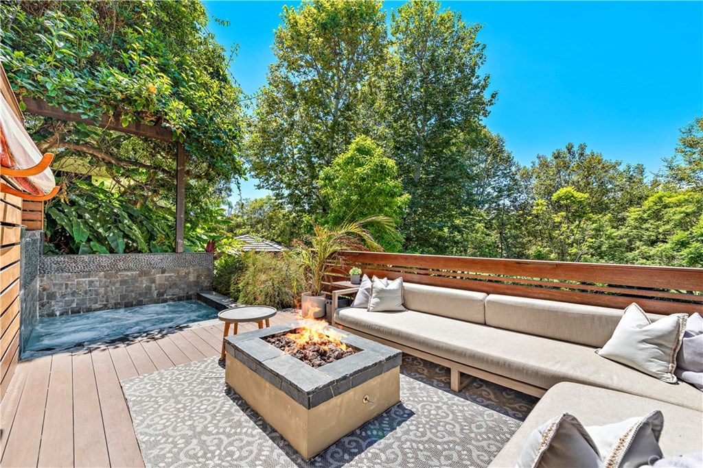 247 Emerald Bay Laguna Beach, CA 92651 - Photo 39 of 49