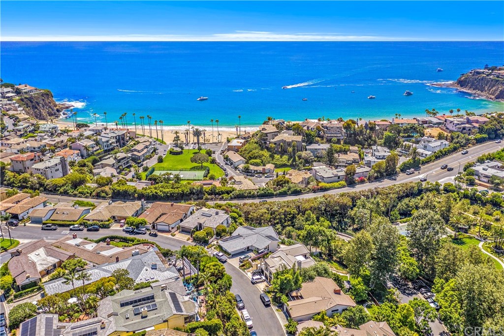 247 Emerald Bay Laguna Beach, CA 92651 - Photo 46 of 49