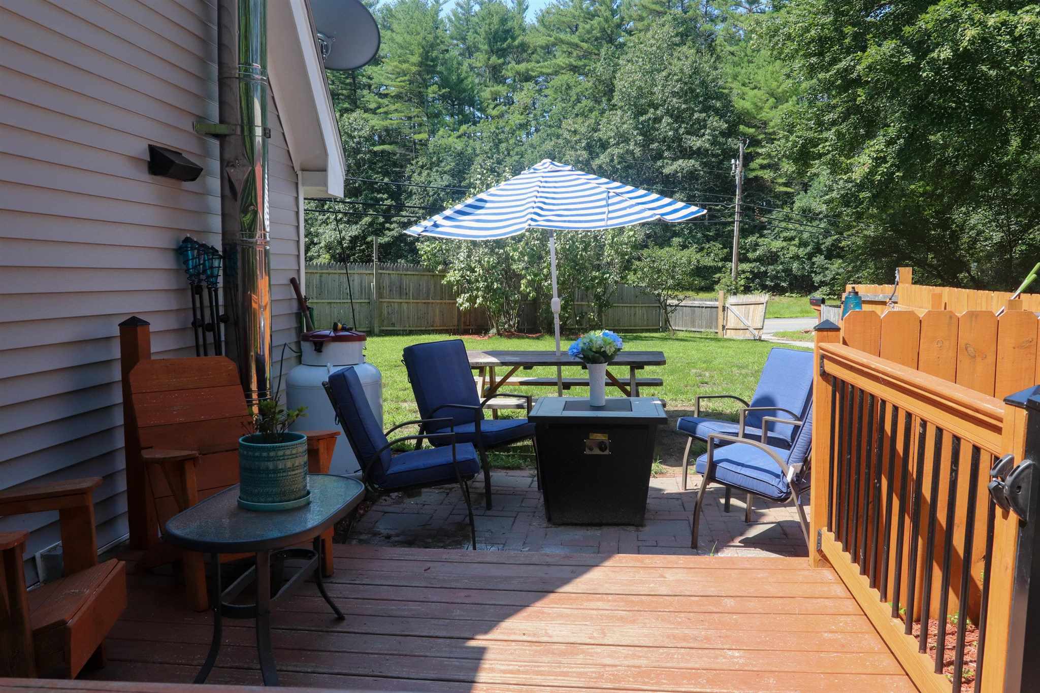 92 Merrimack Road Amherst, NH 03031 - Photo 11 of 30