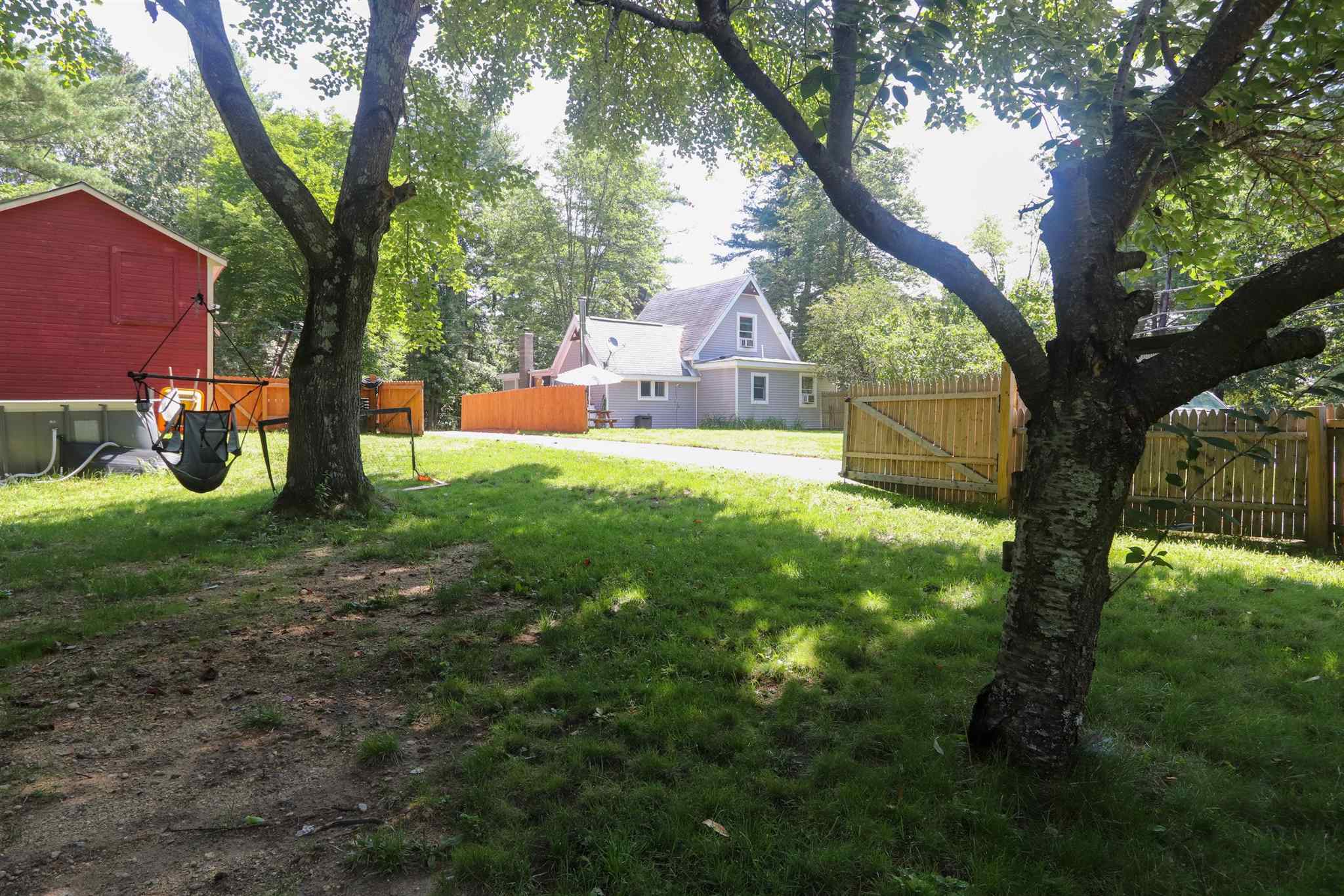 92 Merrimack Road Amherst, NH 03031 - Photo 8 of 30