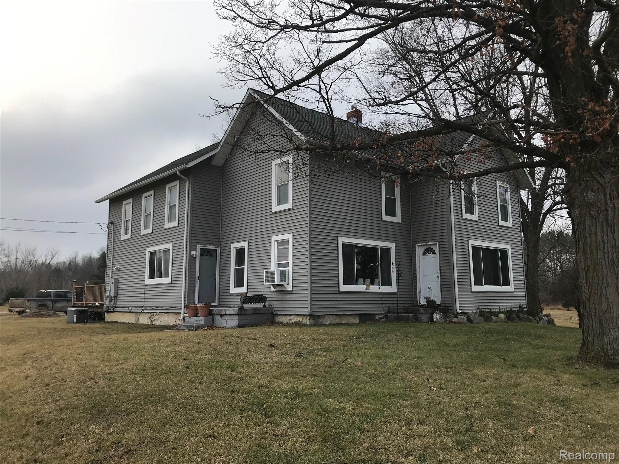 5807 Stanley Road Columbiaville, MI 48421 - Photo 1 of 15 IMG_0130.JPG