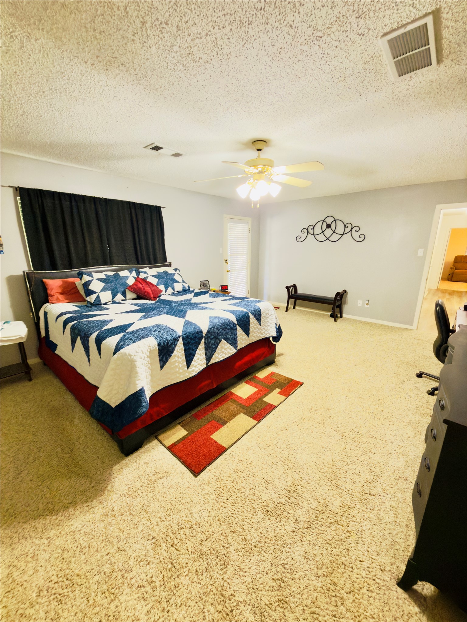 4804 Country Club View Baytown, TX 77521 - Photo 23 of 38 Primary Bedroom
