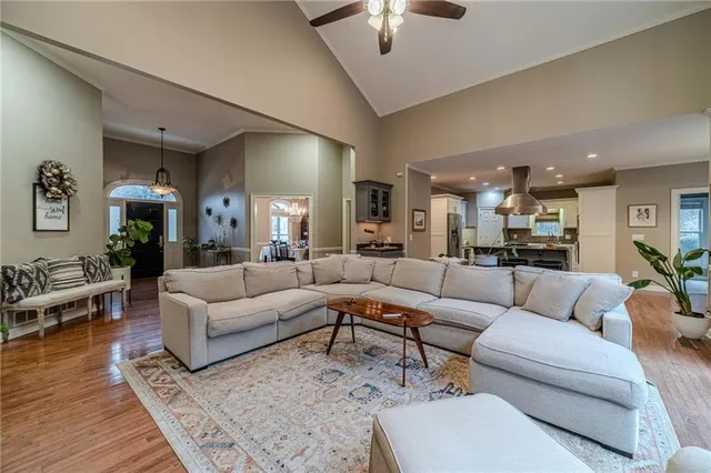 $789,000 | 2049 Burgundy Drive, Braselton, GA 30517