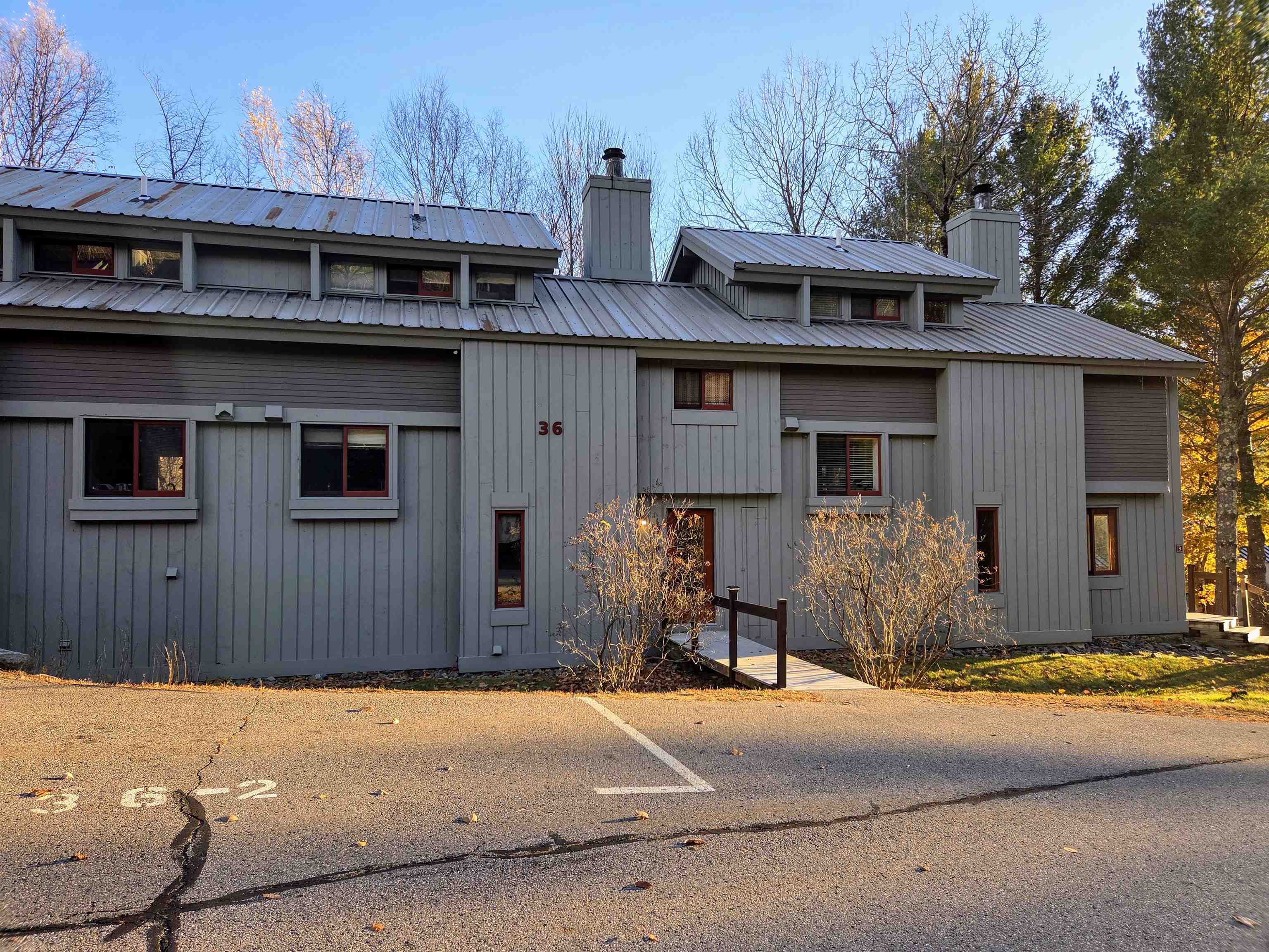 36 Easterly Road, Unit 2 Lincoln, NH 03251 - Photo 1 of 31