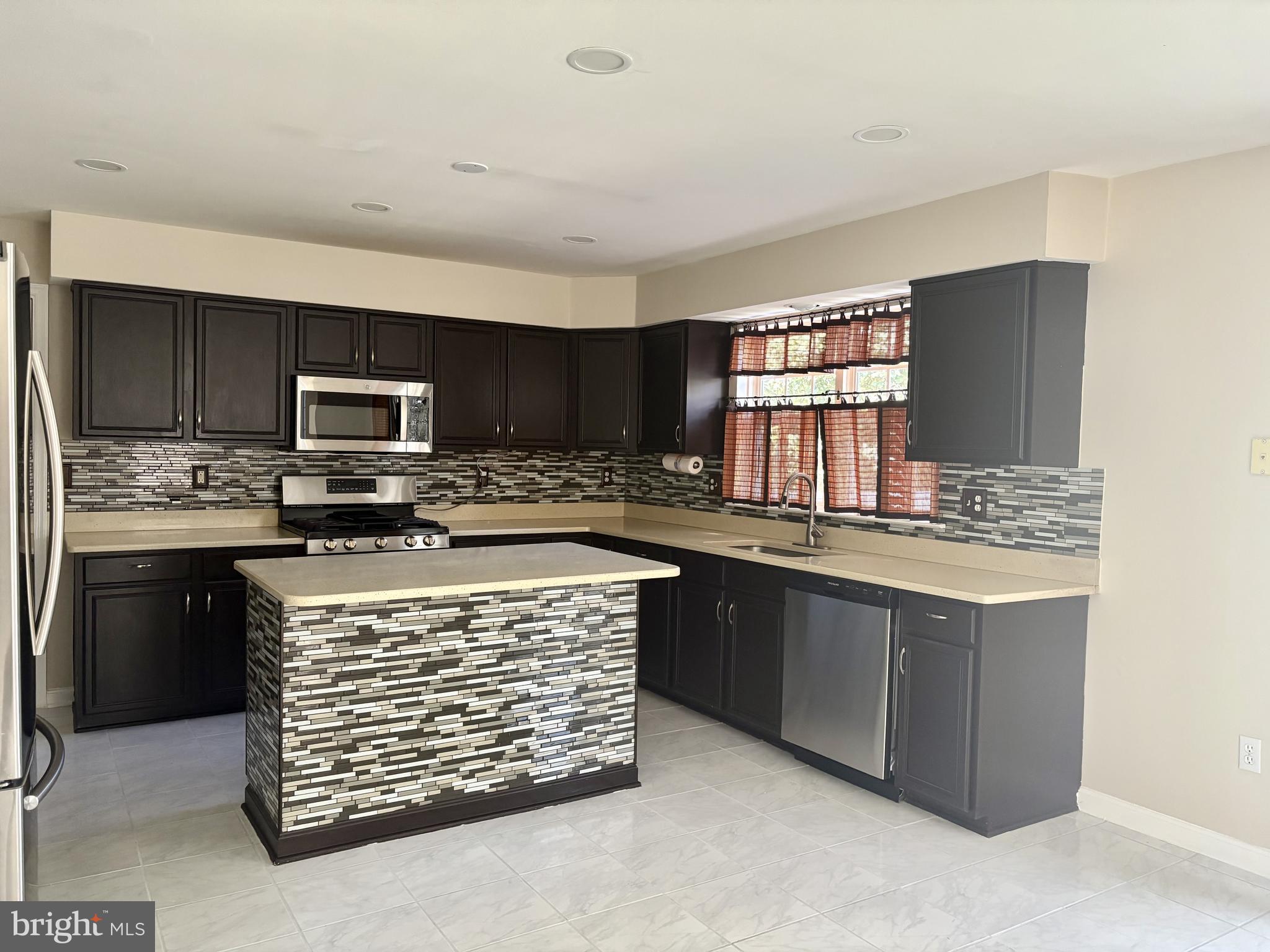 3008 Old Channel Road Laurel, MD 20724 - Photo 6 of 62 Gallery Image 6