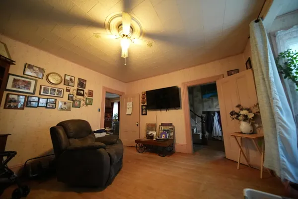 $139,500 | 10 High Street, Houlton, ME 04730