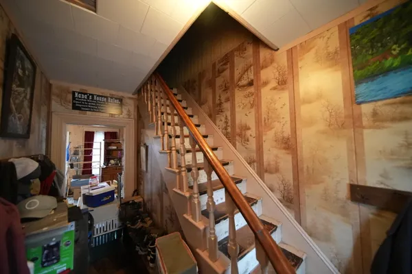 $139,500 | 10 High Street, Houlton, ME 04730