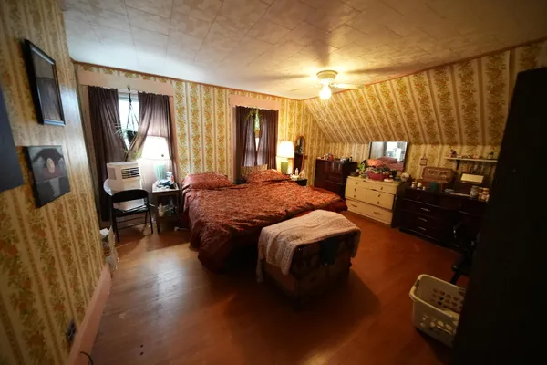 $139,500 | 10 High Street, Houlton, ME 04730
