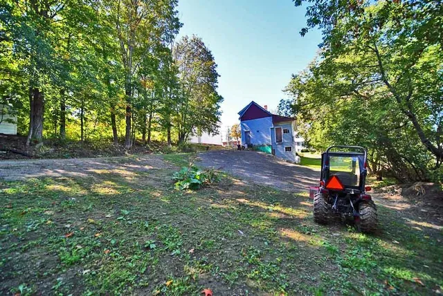 $139,500 | 10 High Street, Houlton, ME 04730