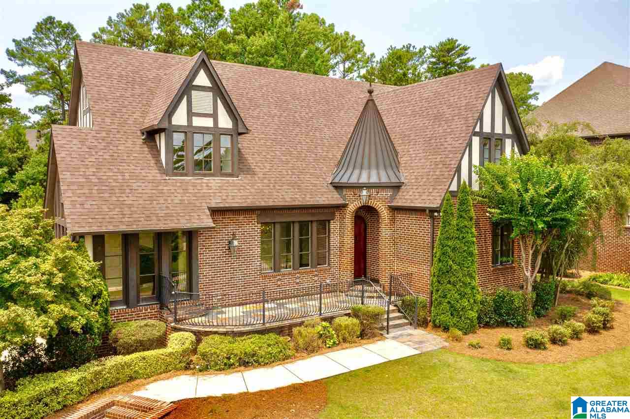 3935 Butler Springs Way Hoover, AL 35226 - Photo 2 of 50