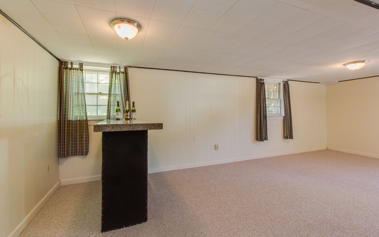 93 Ridgefield Drive Milford, NH 03055 - Photo 18 of 28 Gallery Image 18