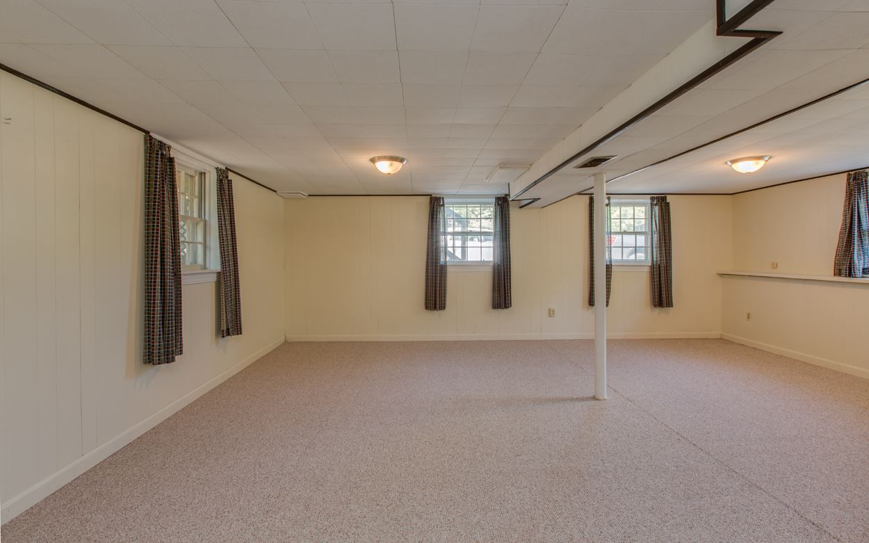 93 Ridgefield Drive Milford, NH 03055 - Photo 19 of 28 Gallery Image 19