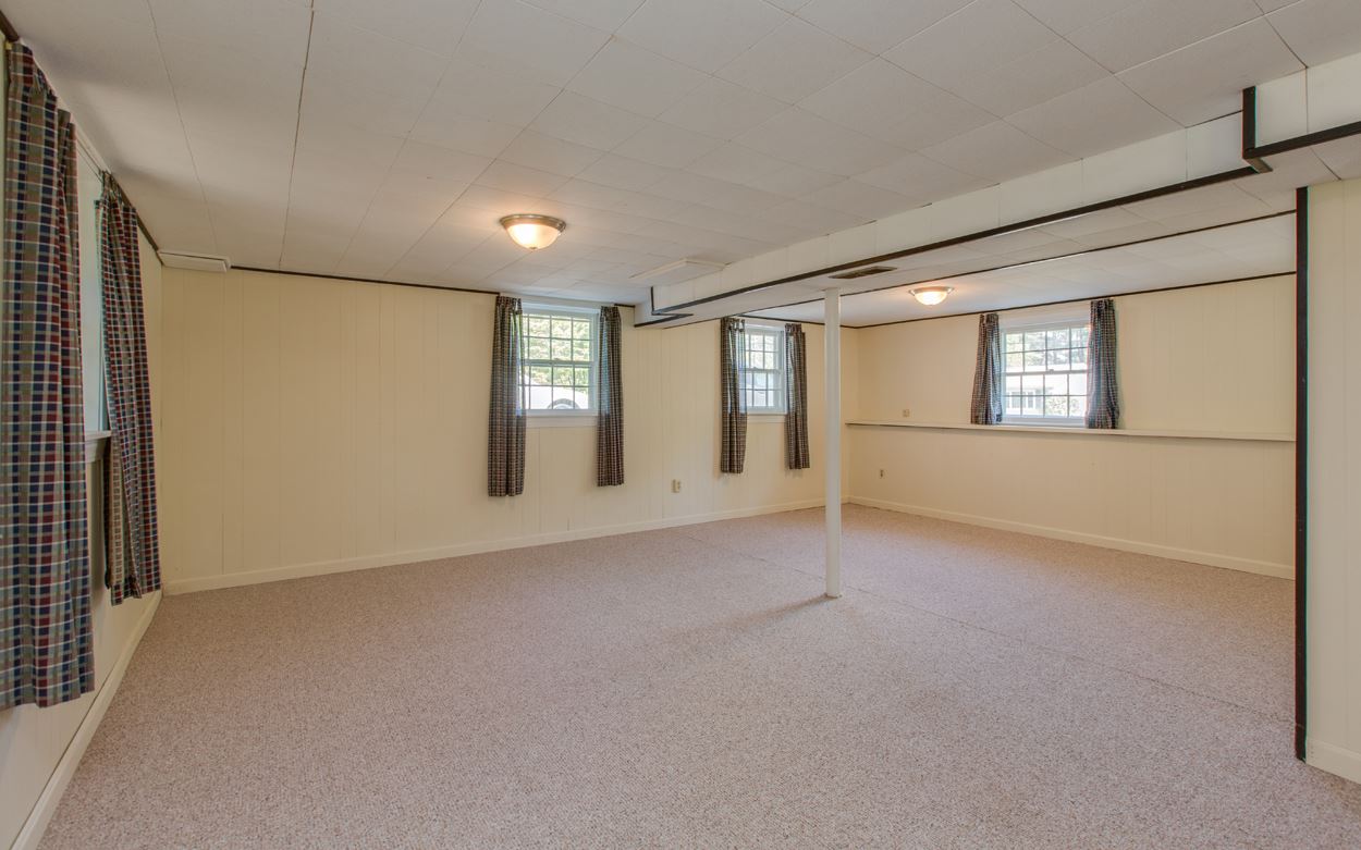 93 Ridgefield Drive Milford, NH 03055 - Photo 20 of 28 Gallery Image 20