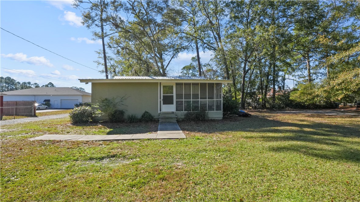761 South 3rd Street Jesup, GA 31545 - Photo 3 of 21