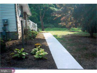 1723 Three Mile Run Road Perkasie, PA 18944 - Photo 4 of 6