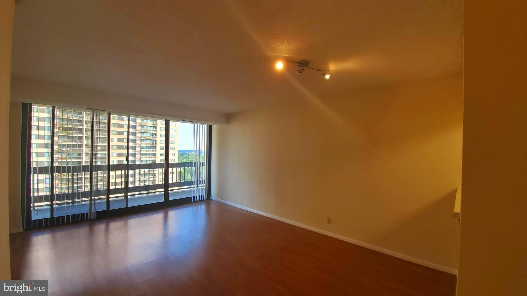 5505 Seminary Road, Unit 1418N Falls Church, VA 22041 - Photo 15 of 35 Living Room