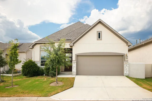 a house view with a outdoor space