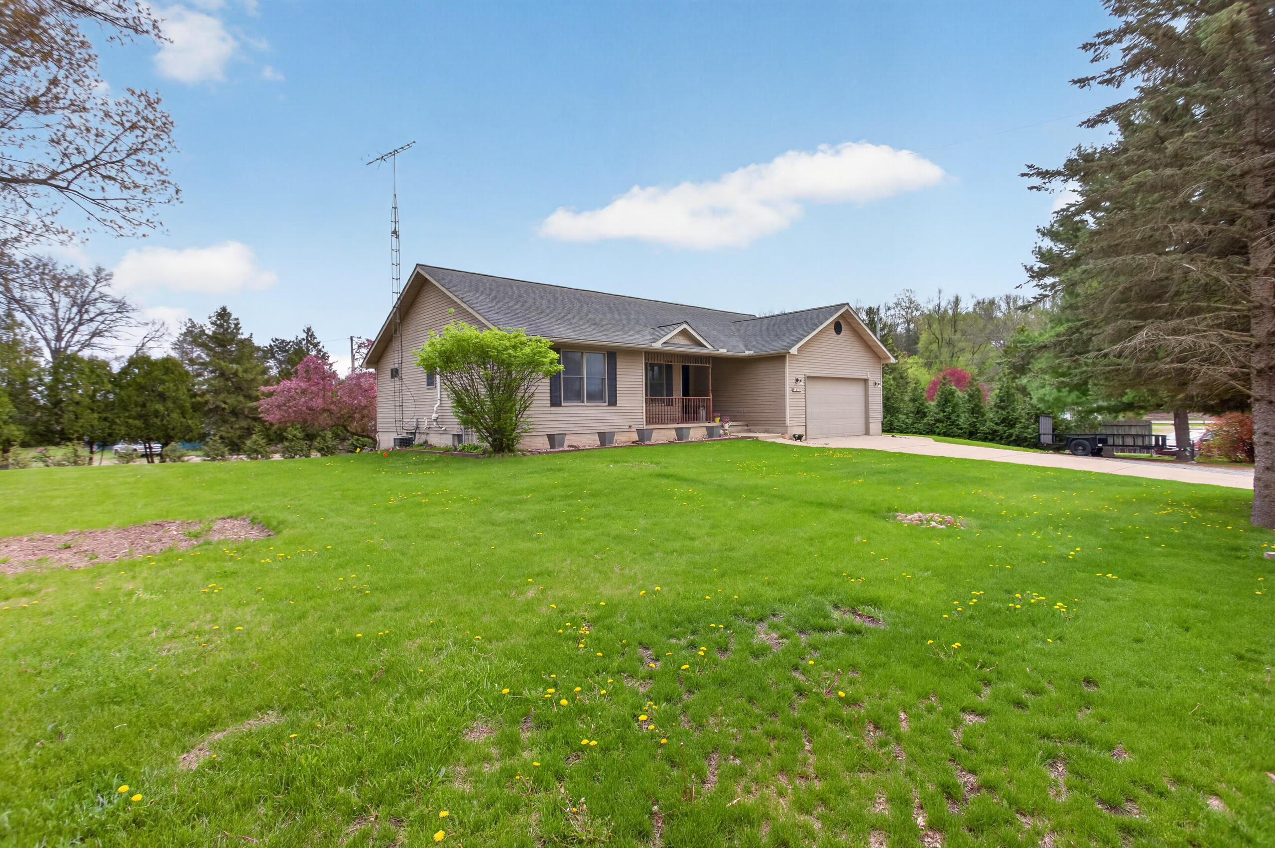 12775 Mull Road Tipton, MI 49287 - Photo 2 of 55 0N0A9589