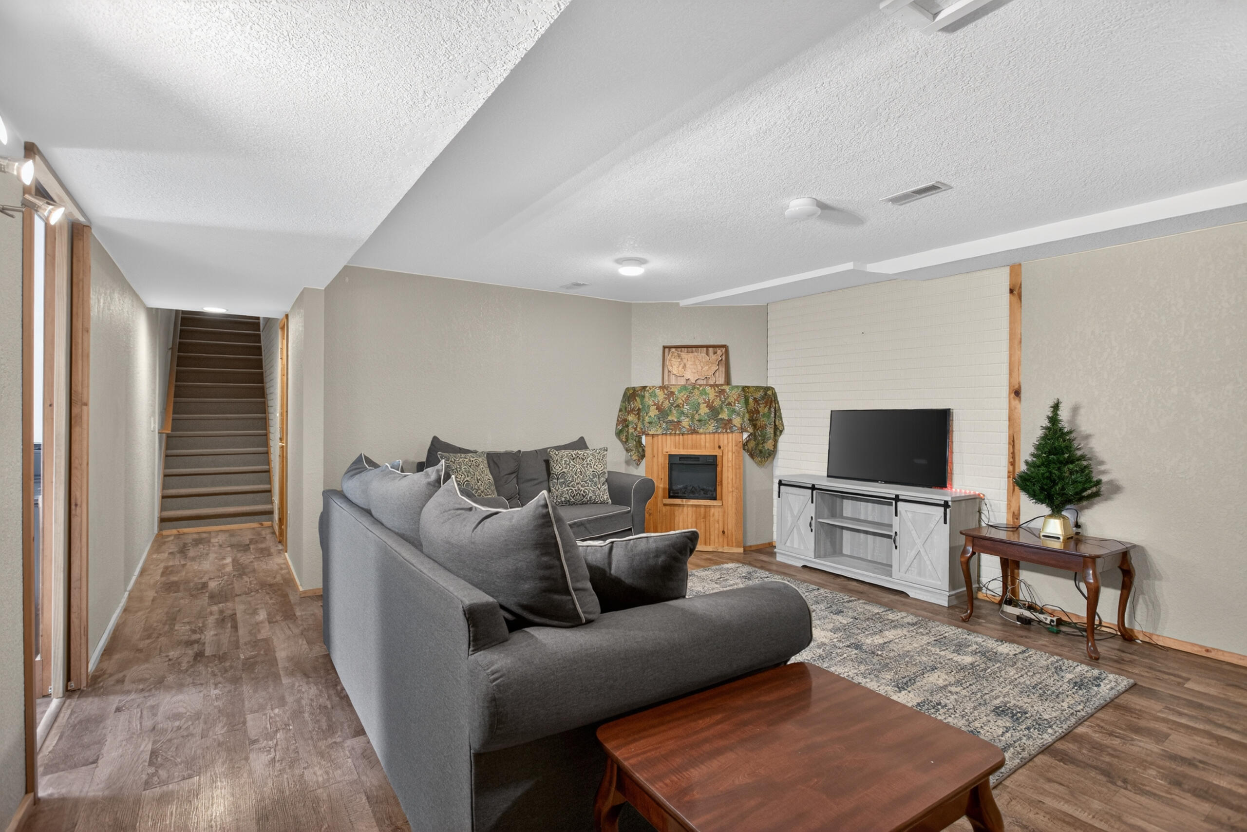 12775 Mull Road Tipton, MI 49287 - Photo 41 of 55 0N0A9520