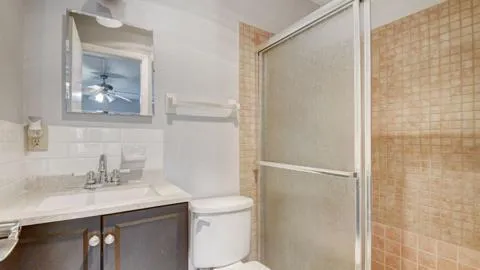 $2,000 | 310 South J Street, Unit 2, Lake Worth Beach, FL 33460