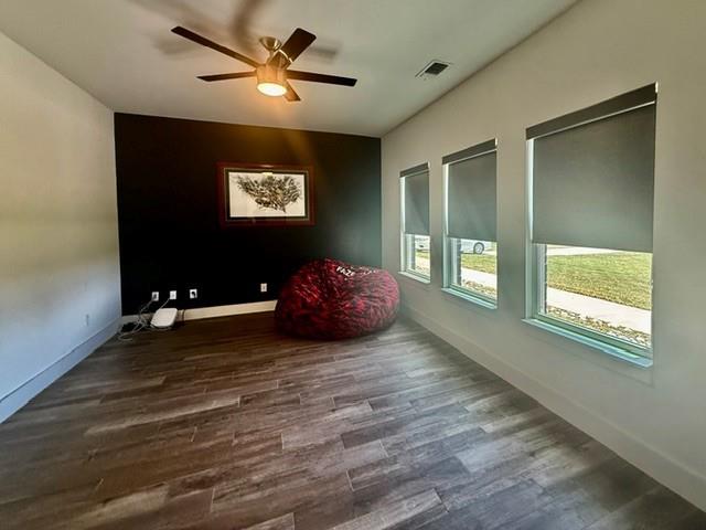 311 Dobbs Trail Springtown, TX 76082 - Photo 2 of 20