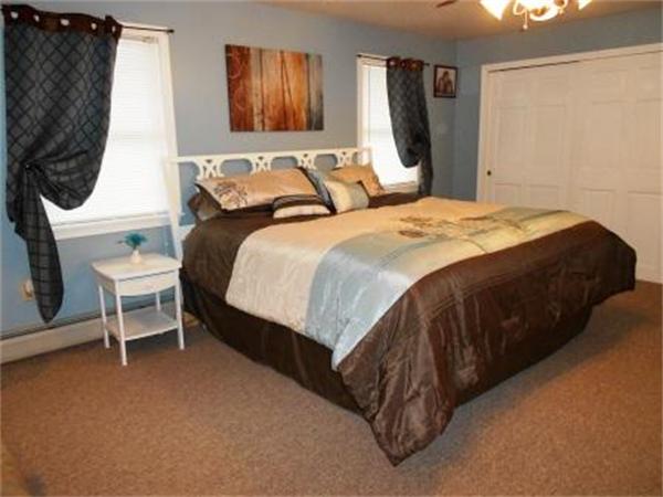 14 Manomet Road Peabody, MA 01960 - Photo 13 of 25 Gallery Image 13