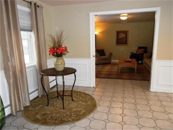 14 Manomet Road Peabody, MA 01960 - Photo 8 of 25 Gallery Image 8