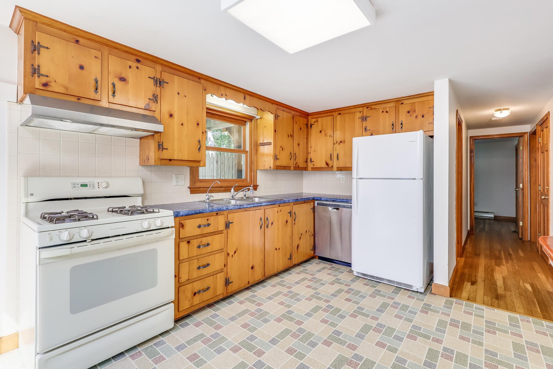 60 Fox Run Road Eastham, MA 02642 - Photo 7 of 34 First floor kitchen