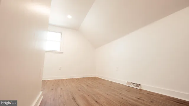 $369,000 | 3 Parker Avenue, Burlington, NJ 08016