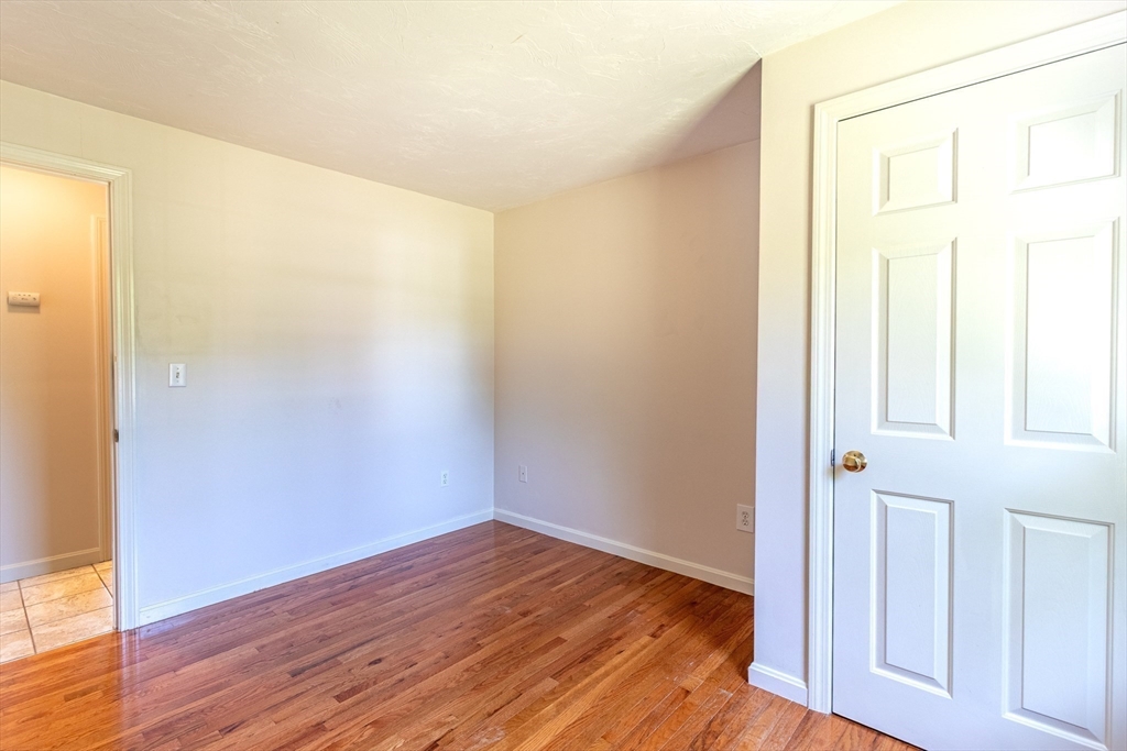 37 Yearling Run Road Bourne, MA 02532 - Photo 13 of 42