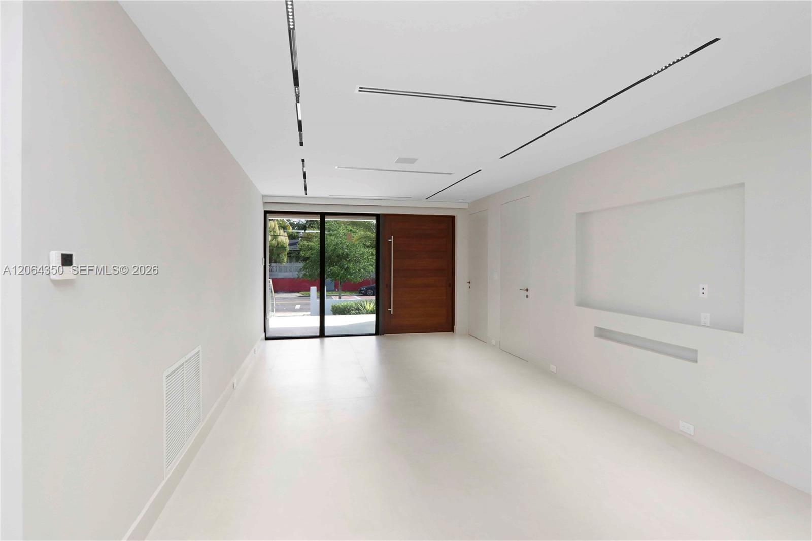 330 Southwest 19th Road, Unit 1 Miami, FL 33129 - Photo 18 of 37 Gallery Image 18