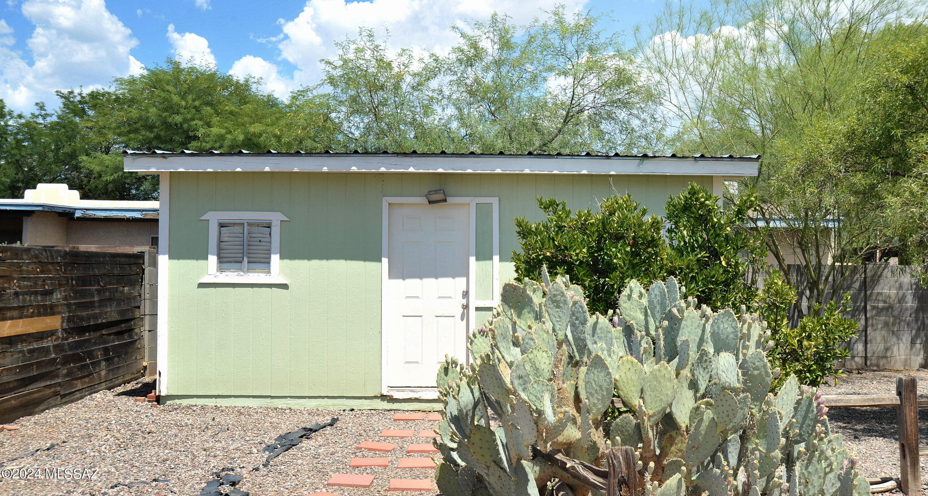 2738 North Richey Boulevard Tucson, AZ 85716 - Photo 8 of 36