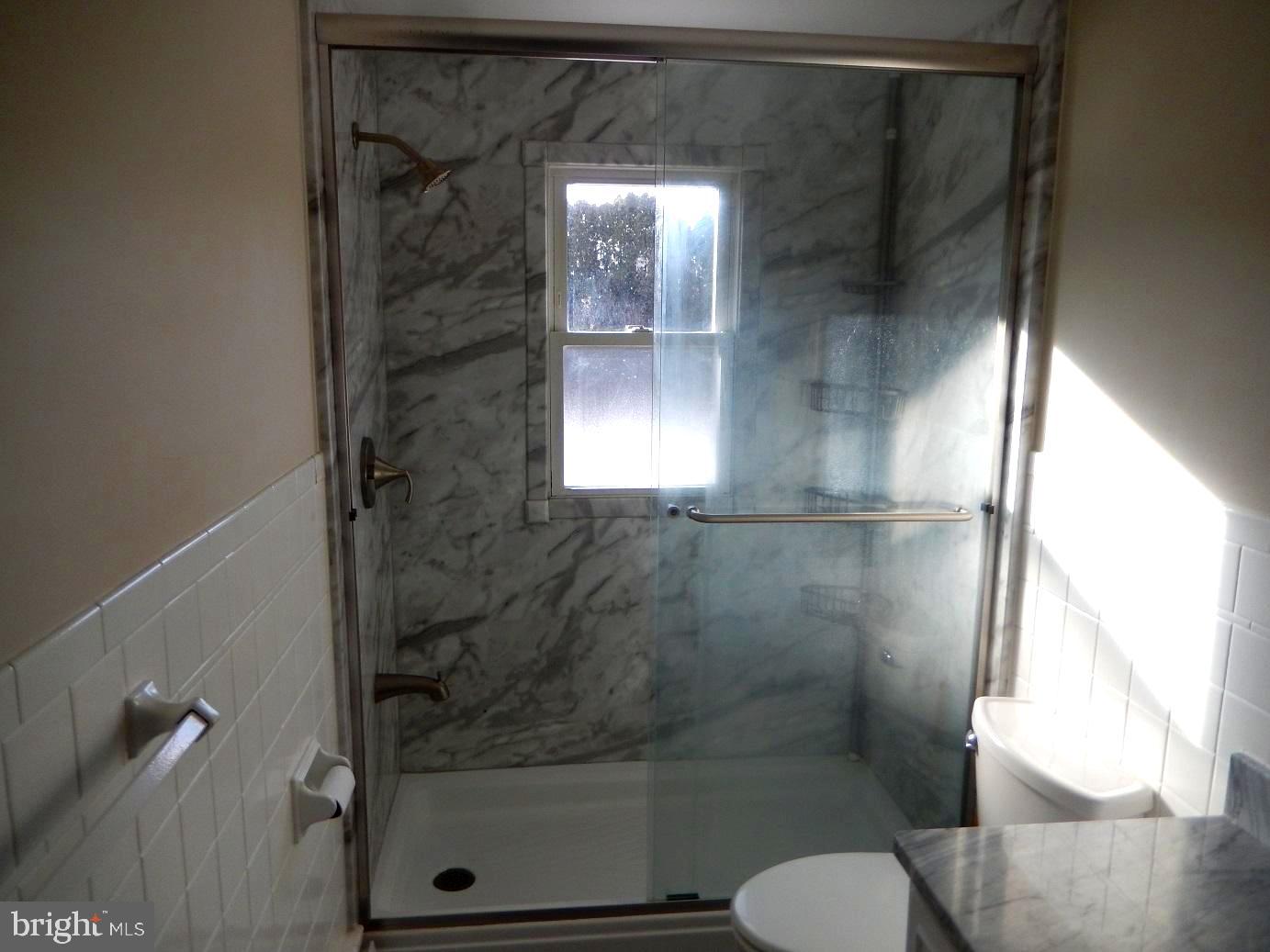 984 Kohler Road Mertztown, PA 19539 - Photo 25 of 39 Bathroom