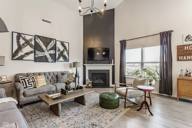 $349,000 | 8052 Yarmouth Way, Indianapolis, IN 46239