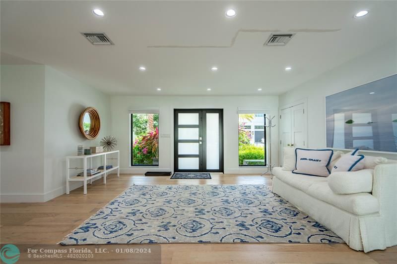 2375 Northeast 29th Street Lighthouse Point, FL 33064 - Photo 11 of 76