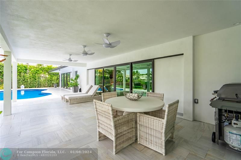 2375 Northeast 29th Street Lighthouse Point, FL 33064 - Photo 46 of 76