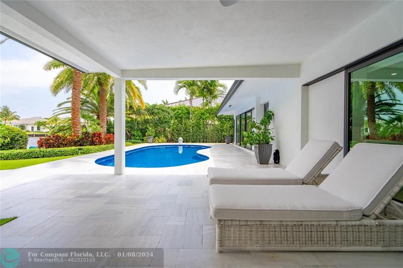 2375 Northeast 29th Street Lighthouse Point, FL 33064 - Photo 48 of 76