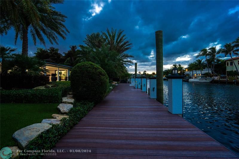 2375 Northeast 29th Street Lighthouse Point, FL 33064 - Photo 63 of 76