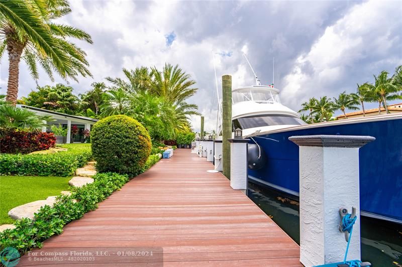 2375 Northeast 29th Street Lighthouse Point, FL 33064 - Photo 66 of 76 a sign board with yard in front of it
