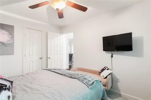 $185,000 | 1530 Stone Gate Lane Southeast, Atlanta, GA 30317